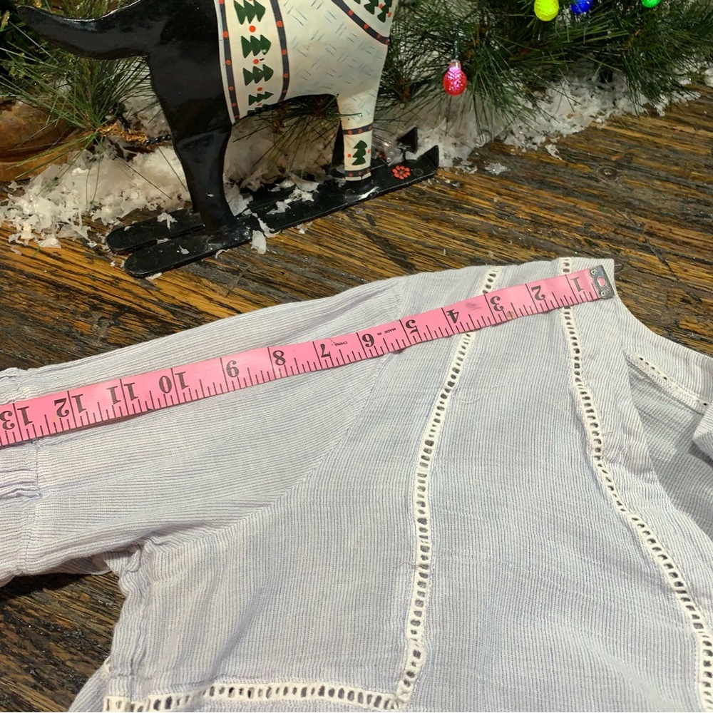GAP long sleeve blouse Light Blue Striped Open Lace Detailing Ruffles XL Boho - Picture 14 of 16